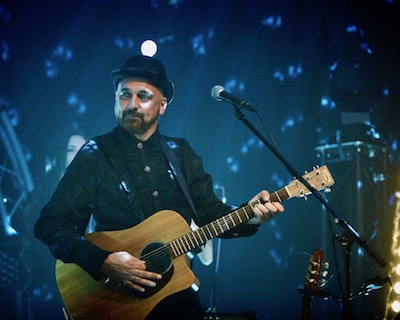 ReFloyd Pink Floyd tribute singer Archie ReFloyd Pink Floyd tribute singer Archie